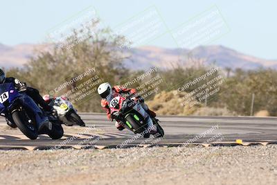 media/Dec-06-2025-CVMA (Sat) [[4a896cc04c]]/Race 8- Formula 40 MW and LW/